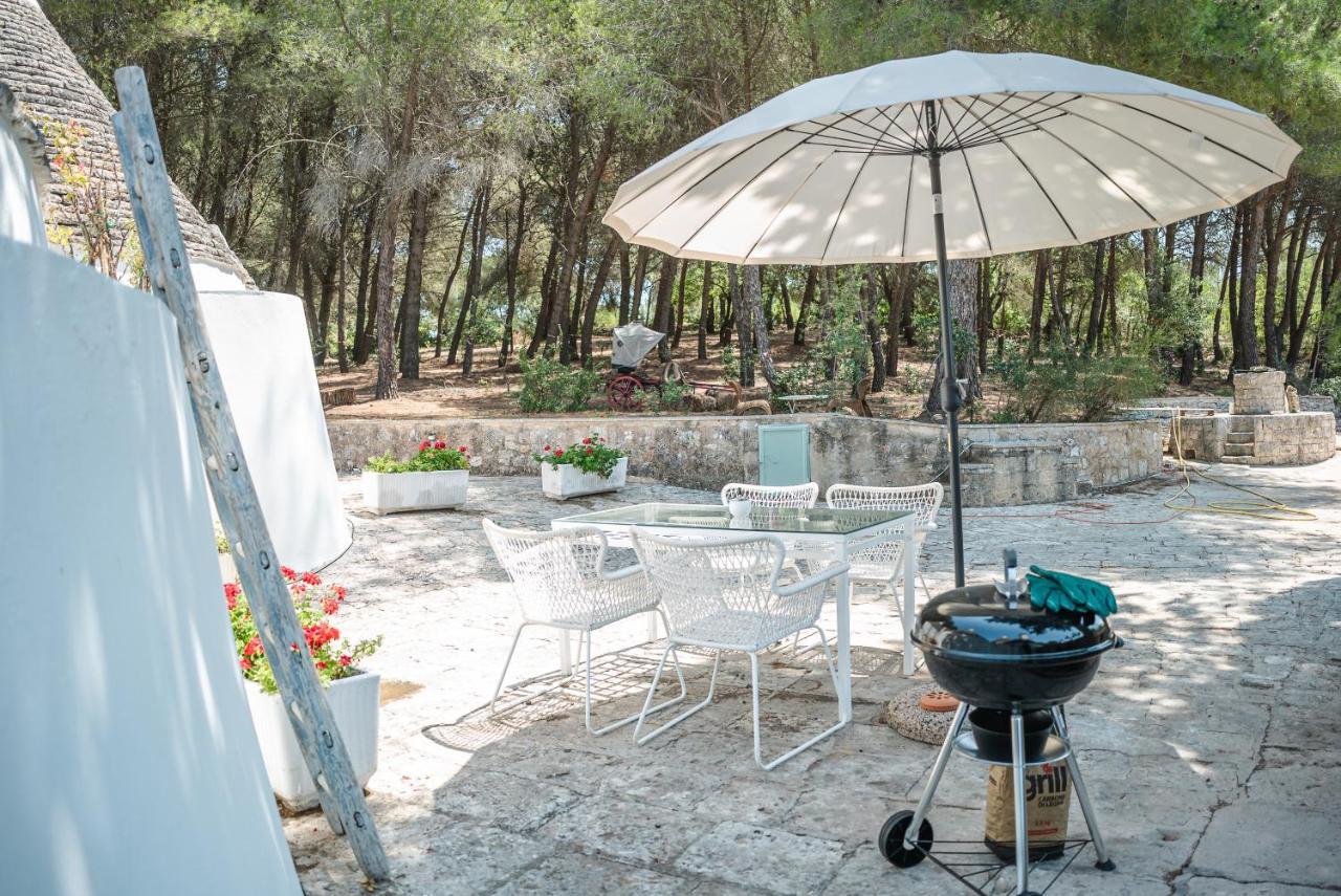 Ad Un Passo Da Cisternino - Trulli Con Foresta, Bici E Barbecue Kültér fotó